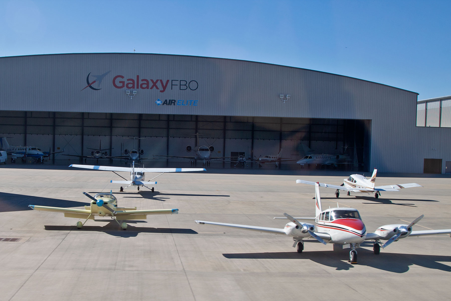 Many Flying Club Members attending the AOPA Meeting, chose to fly to Galaxy FBO at the Conroe North Houston Regional Airport for this AOPA Meeting.